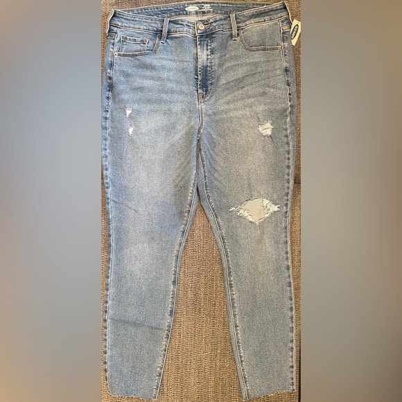 Old Navy Denim - High rise distressed jeans